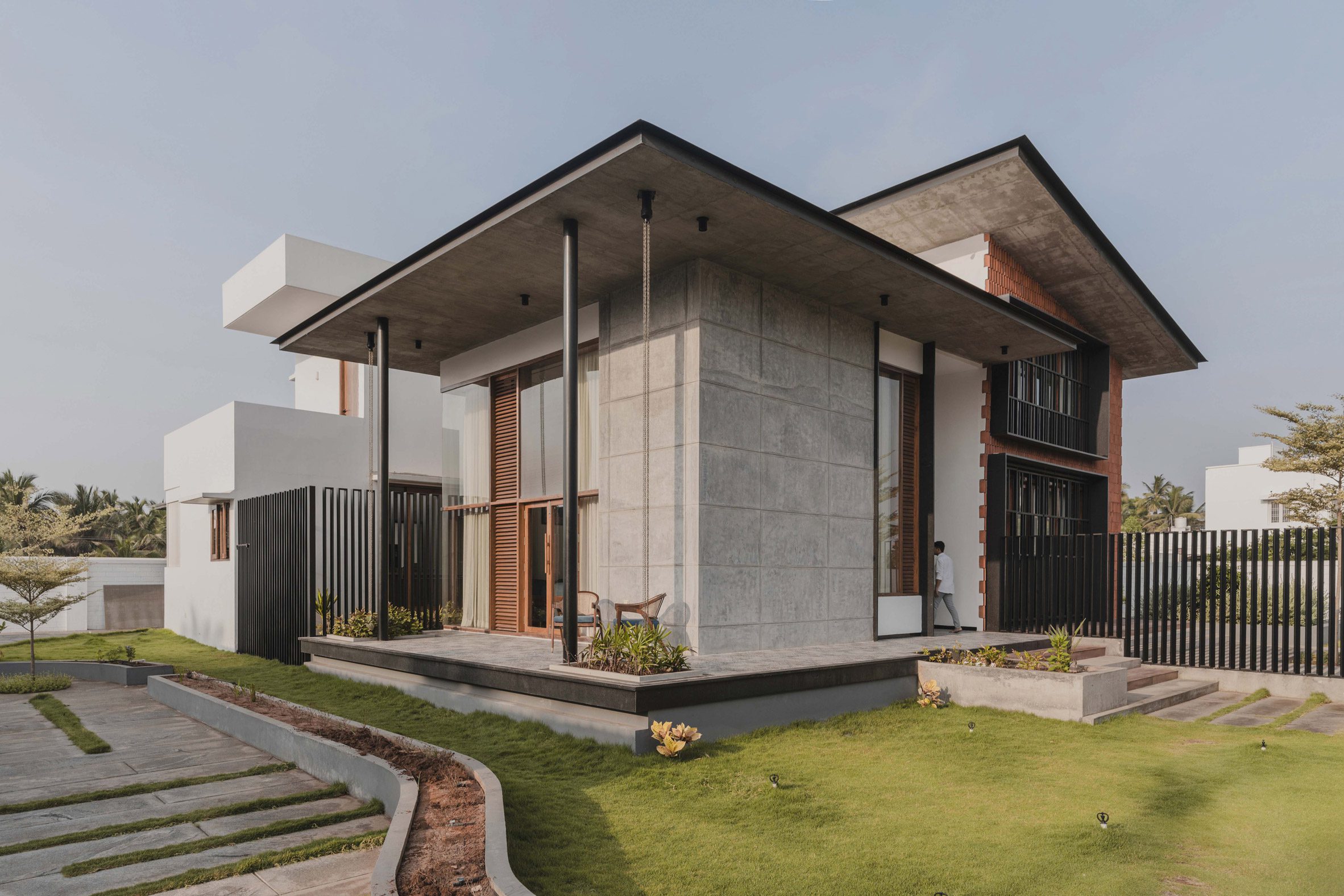 Key Things to Know Before Buying a Farmhouse Plot | Farmhouse Buying Guide